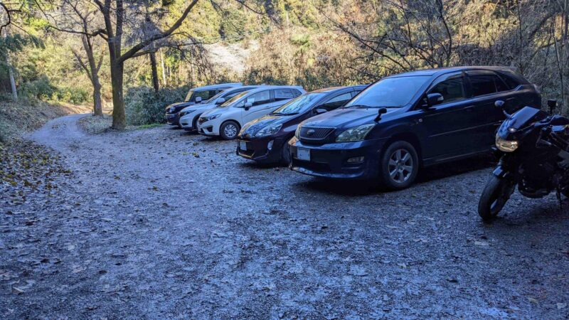 宿谷の滝駐車場